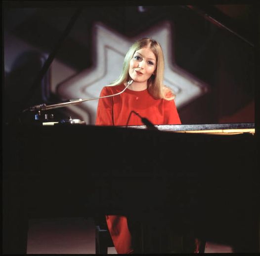 Mary Hopkin