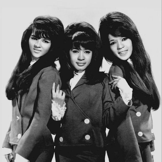 The Ronettes – Baby, I Love You