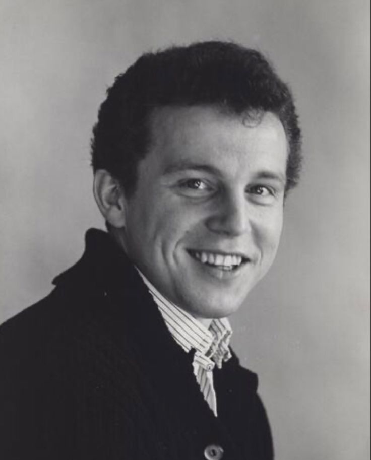 Mr. Lonely – Bobby Vinton