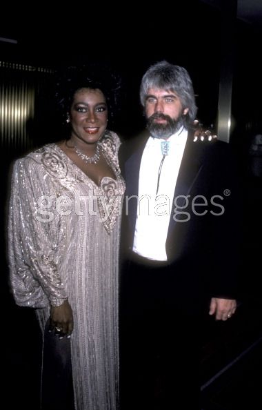 Patti LaBelle - On My Own ft. MICHAEL MCDONALD