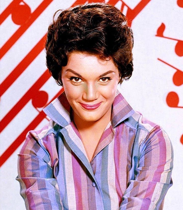 Connie Francis – Everybody’s Somebody’s Fool