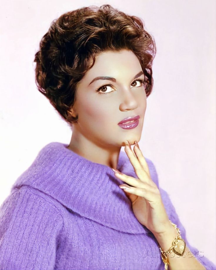 Connie Francis – “Tennessee Waltz”