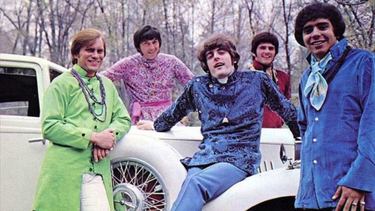 Tommy James & The Shondells – Crystal Blue Persuasion